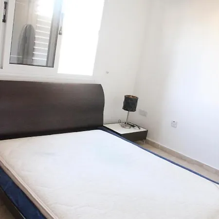 Lovely 2 Bedroom Ground Floor * Paralimni